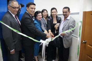 la capacidad de identificar legalmente las maderas de especies forestales