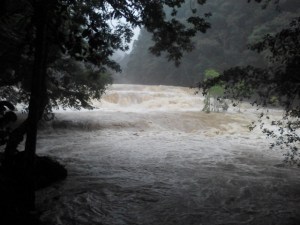 desborde rio en monumento