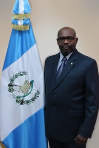 Foto Ministro Sydney Samuels