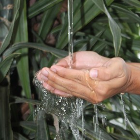 Agua fuente natural para&nbsp;todos