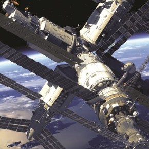 Astronautas viajan en nave Soyuz&nbsp;mejorada