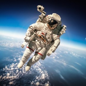 Rusia busca astronautas para ir a la&nbsp;Luna