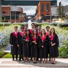 El Colegio Mariano y Rafael Castillo Córdova gradúa a la promoción XLVIII en el marco de su 60&nbsp;aniversario