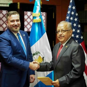 El embajador de Estados Unidos Tobin Bradley llega a&nbsp;Guatemala